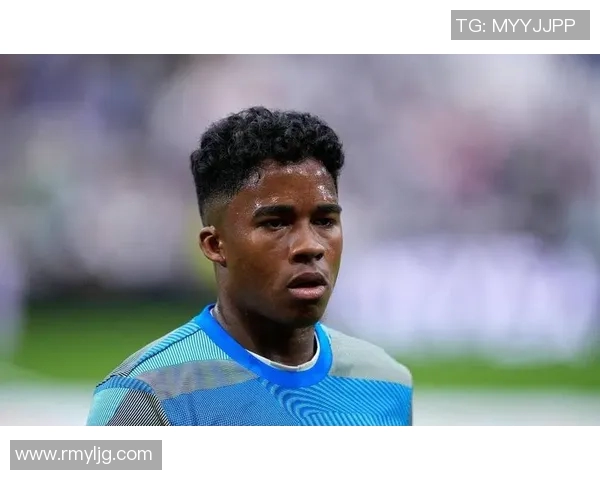 恩德里克的足球之路:从青训新星到全球瞩目的未来之星 恩德里克的足球之路:从青训新星到全球瞩目的未来之星